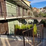 Guest house Livin' Castiglione Chiavarese