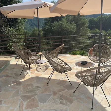 Livin' 4* Castiglione Chiavarese