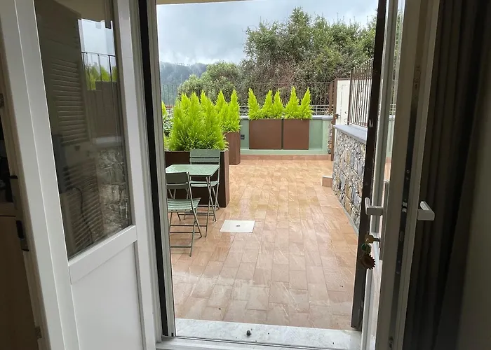 Livin' Castiglione Chiavarese