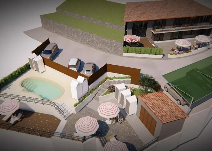 Livin' Πανσιόν