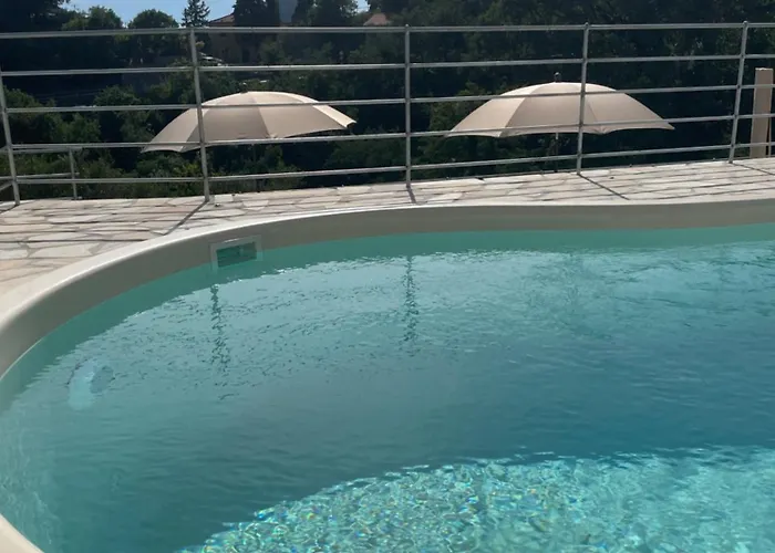 Livin' 4* Castiglione Chiavarese